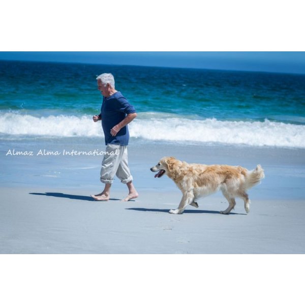 Let's keep our youthful appearance well into later life together.